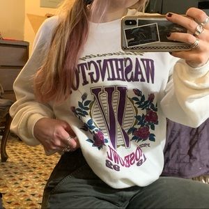 Vintage 1992 University of Washington College Rose Bowl Graphic Sweatshirt